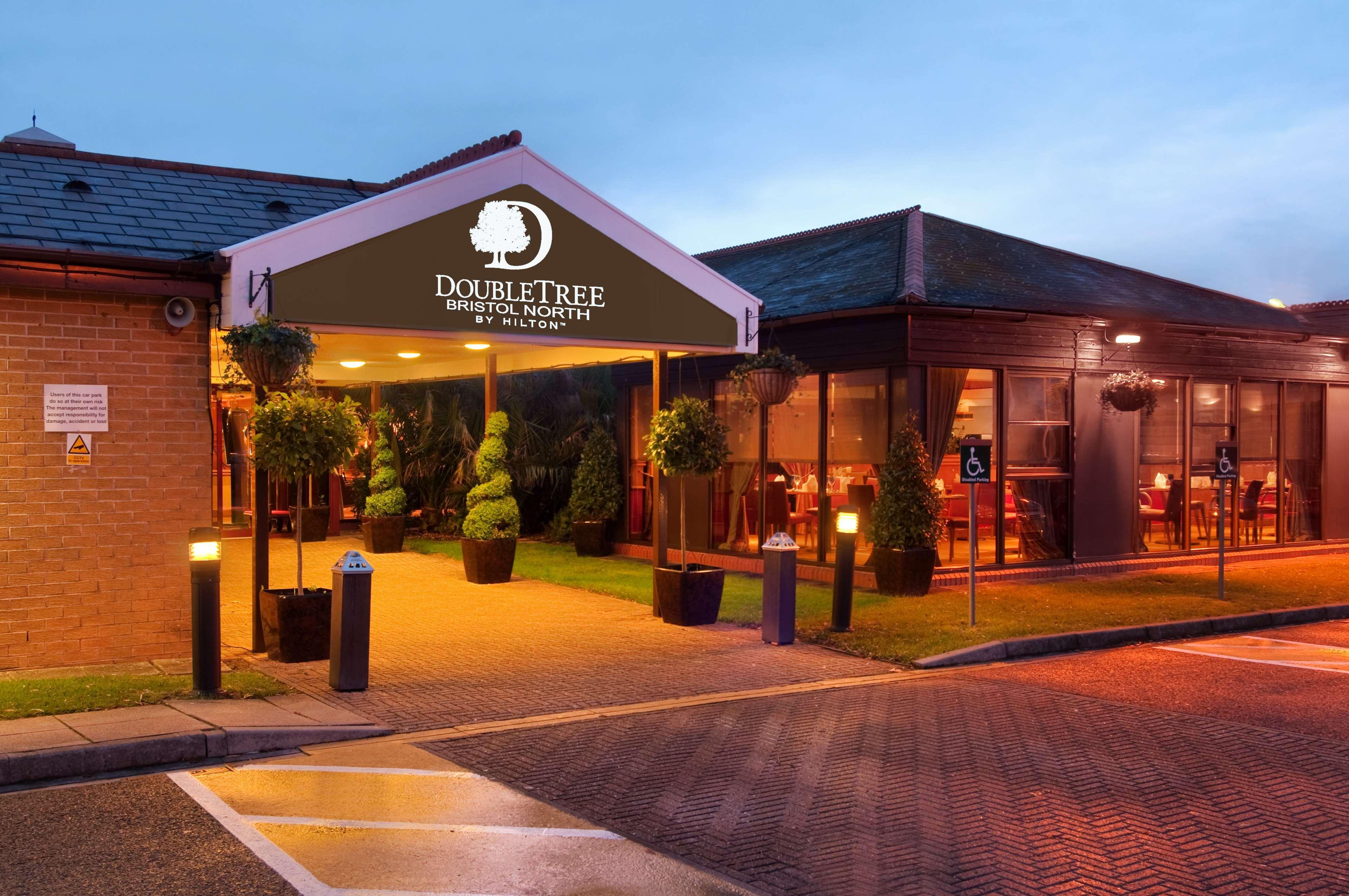 Отель Doubletree By Hilton Bristol North Алмондсбери Экстерьер фото