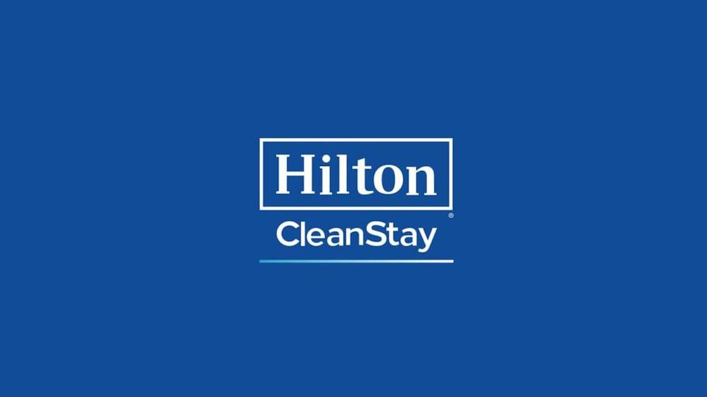 Отель Doubletree By Hilton Bristol North Алмондсбери Экстерьер фото