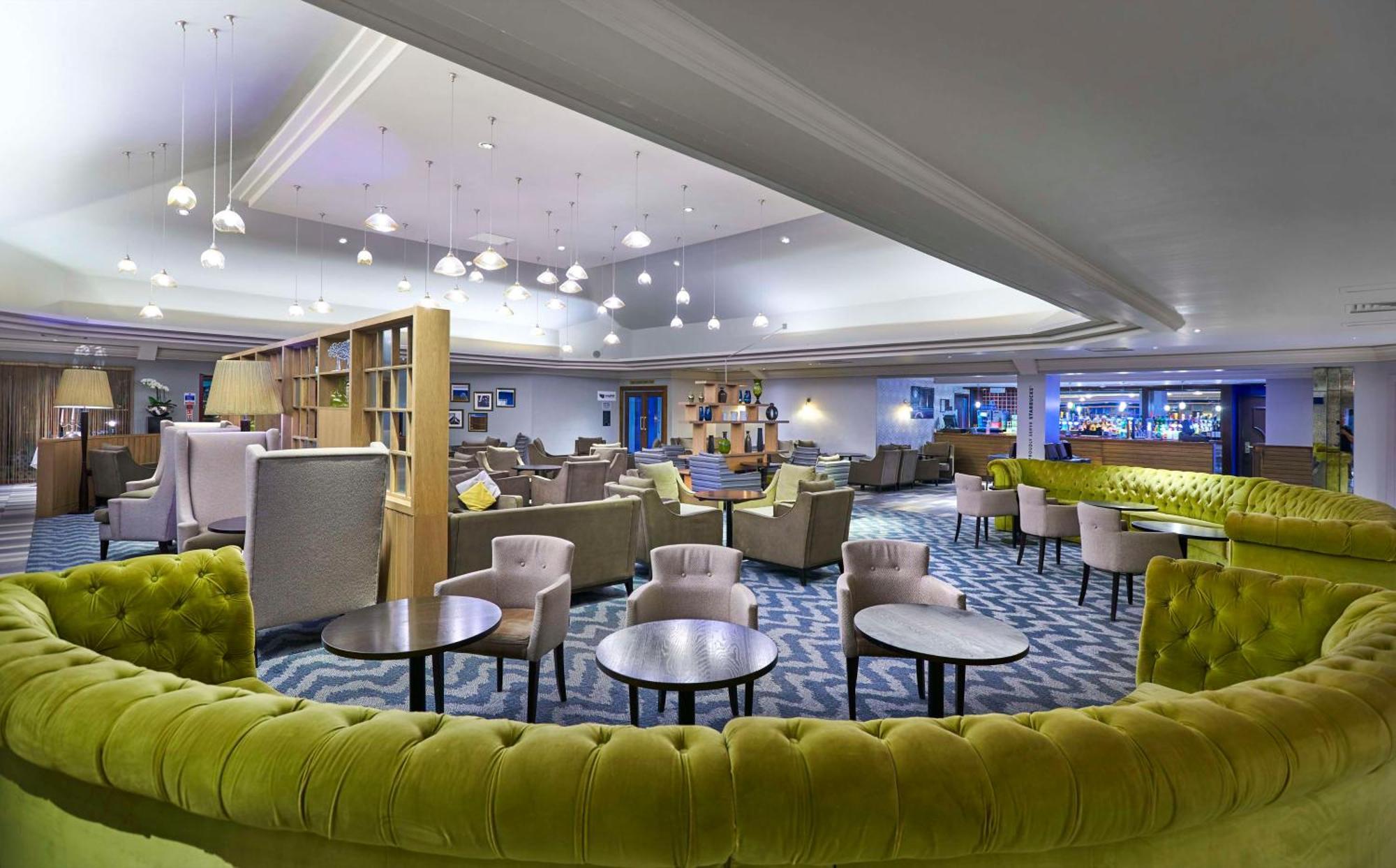 Отель Doubletree By Hilton Bristol North Алмондсбери Экстерьер фото